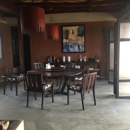 La Maison Bleue Lomé Buitenkant foto